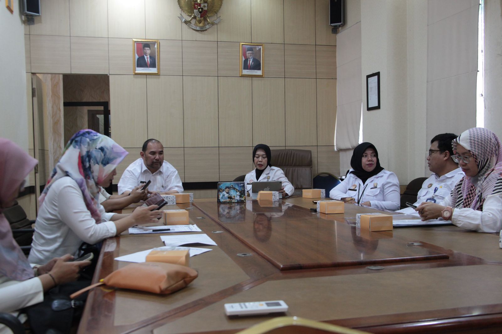 Kemenkuham Jabar laksanakan harmonisasi mengenai Raperda bersama Sekretariat DPRD Bekasi